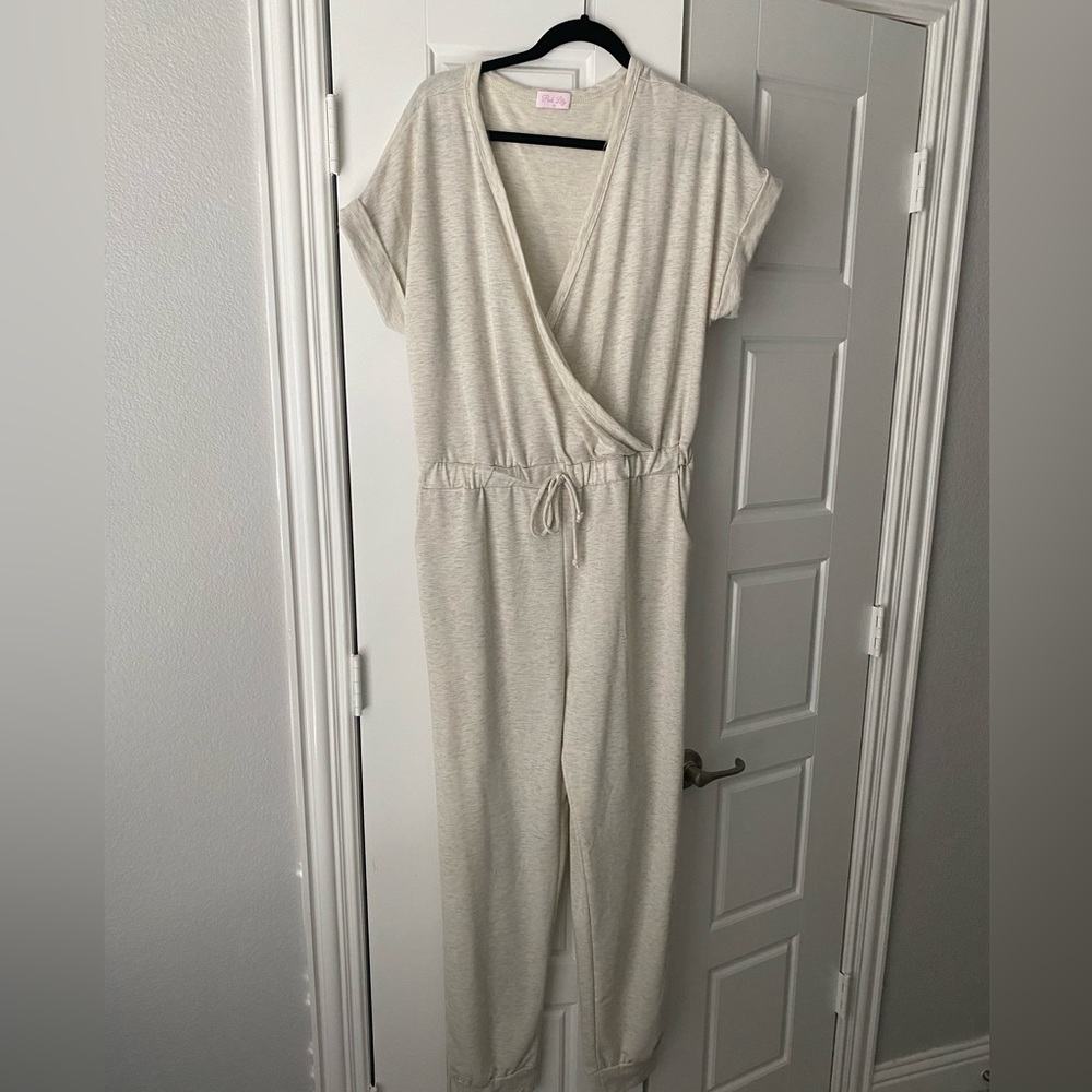 PINK LILY JUMPSUIT XL oatmeal